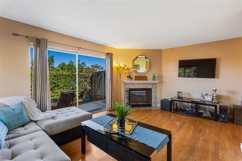 4571 Contour Blvd #301, San Diego, CA 92115