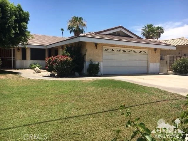 46250 Roadrunner, La Quinta, CA 92253