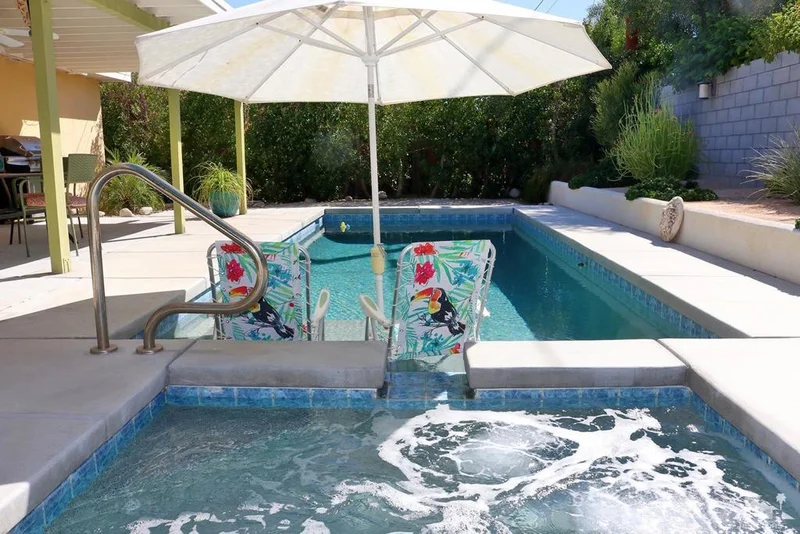 633 Sunrise, Palm Springs, CA 92262