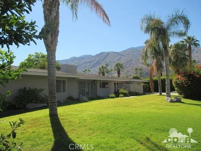 1143 Via Altamira, Palm Springs, CA 92262