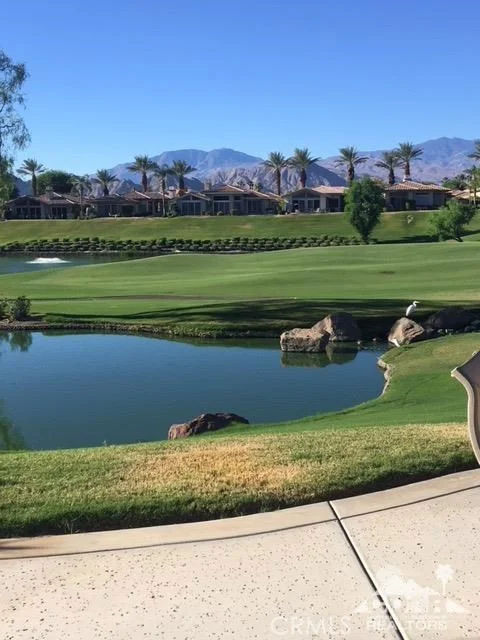 855 Red Arrow, Palm Desert, CA 92211