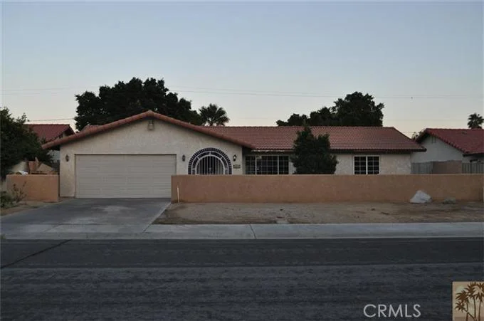 27570 Abril, Cathedral City, CA 92234