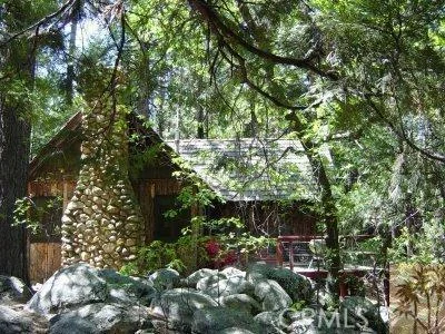 25605 Tahquitz, Idyllwild, CA 92549