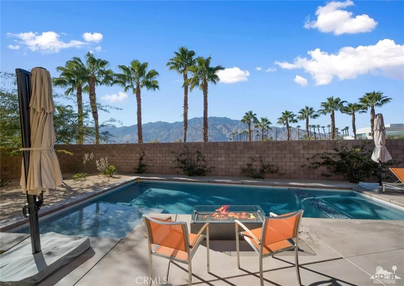 4101 Amber, Palm Springs, CA 92262