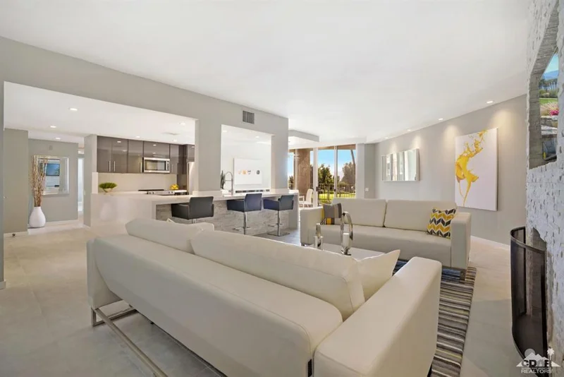 899 Island #309, Rancho Mirage, CA 92270