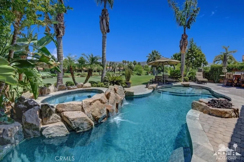 510 Gold Canyon, Palm Desert, CA 92211