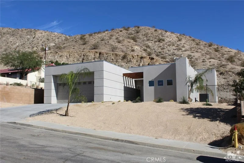 9050 Calle Del Diablo, Desert Hot Springs, CA 92240