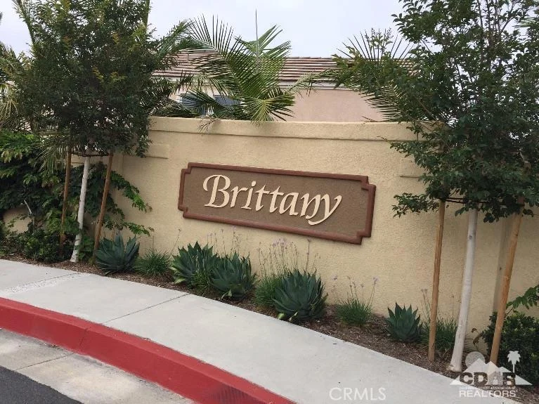 1 Rue Fontaine, Lake Forest, CA 92610