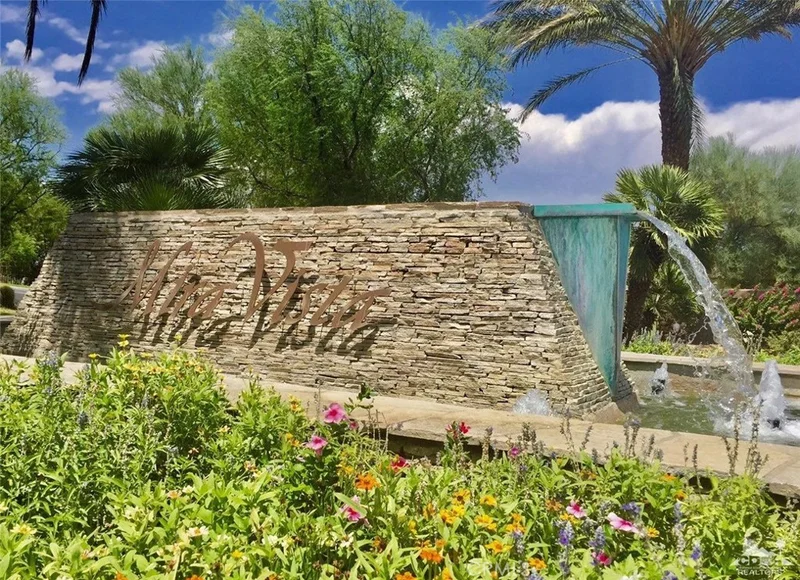 9 Vista Encantada, Rancho Mirage, CA 92270