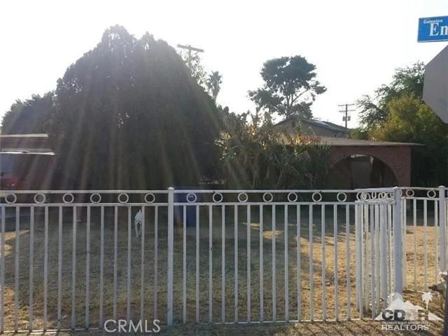 1013 Encinas, Calexico, CA 92231