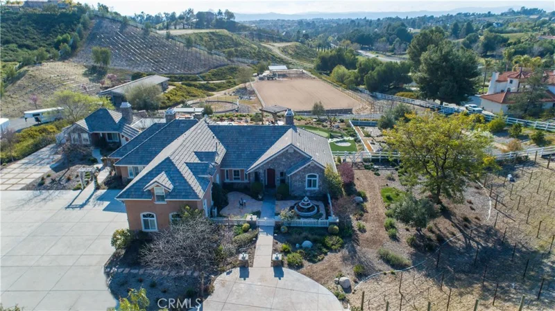 41985 Calle Contento, Temecula, CA 92592