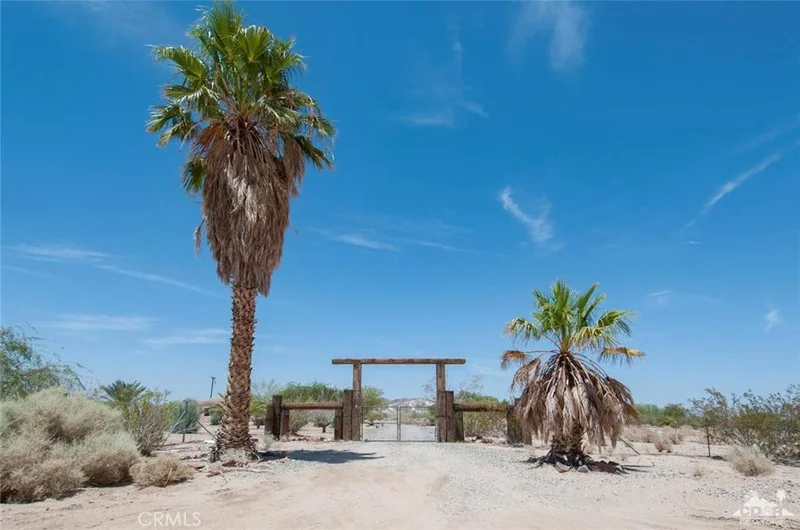 78956 Mesa, 29 Palms, CA 92277