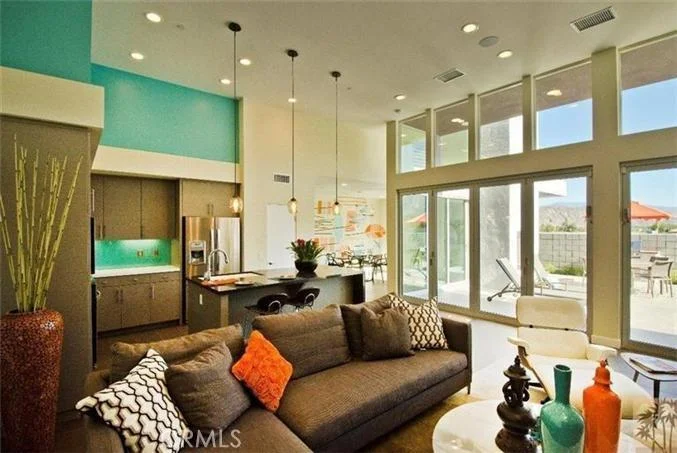 1042 Paz, Palm Springs, CA 92262