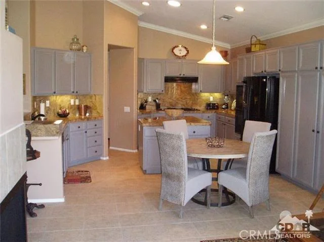 29352 Laguna, Cathedral City, CA 92234