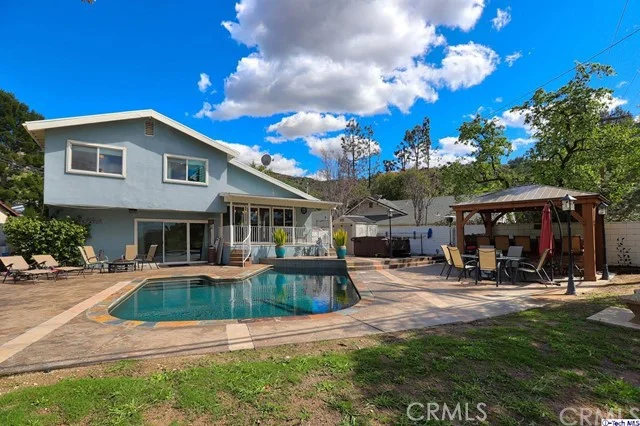 11517 Dellmont, Tujunga, CA 91042