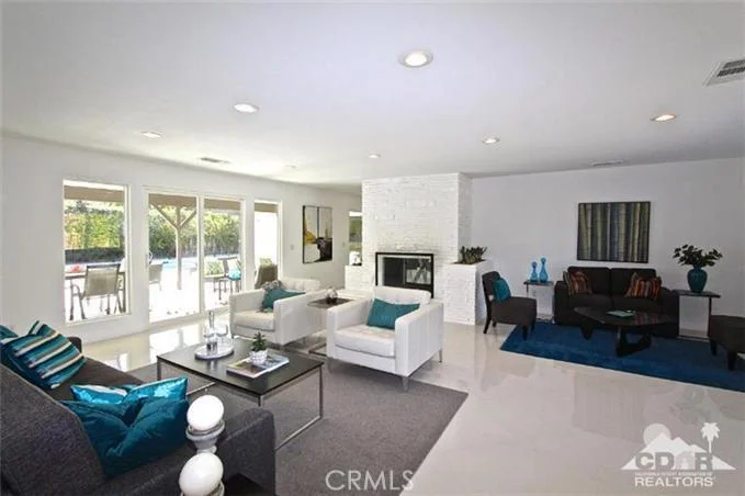 1011 Marshall, Palm Springs, CA 92264