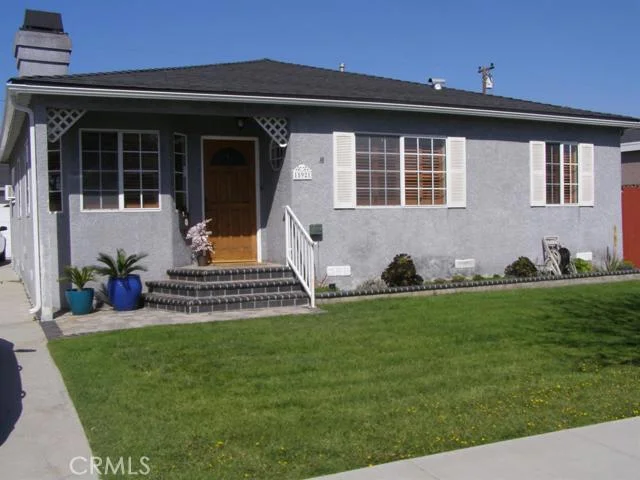 18921 Florwood, Torrance, CA 90504