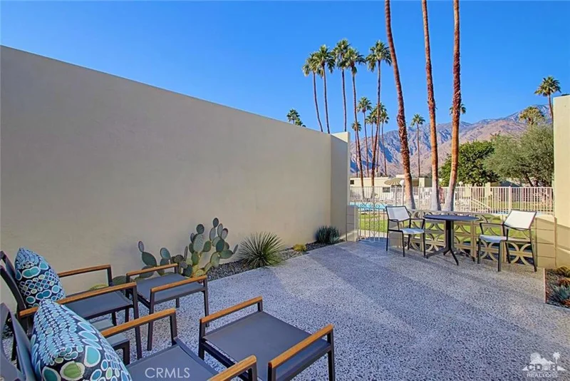 1849 Sandcliff, Palm Springs, CA 92264