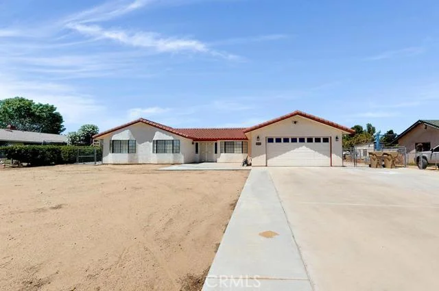 7674 Minstead, Hesperia, CA 92345