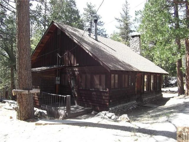 55285 Daryll, Idyllwild, CA 92549