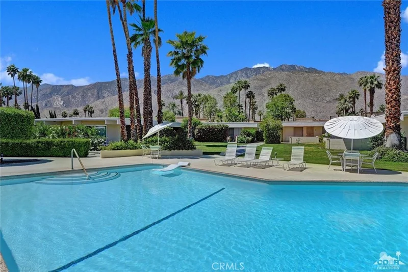 1855 Ramon #11, Palm Springs, CA 92264