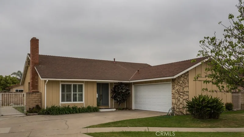 12252 Eberle, Cerritos, CA 90703