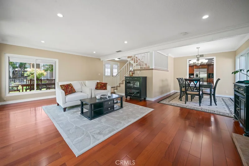 22734 Islamare, Lake Forest, CA 92630