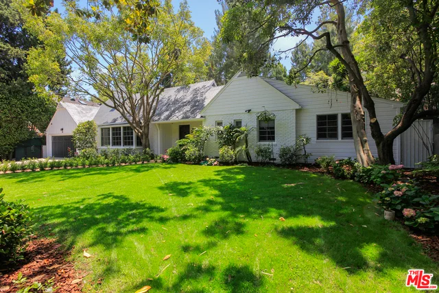 1013 Laurel, Beverly Hills, CA 90210