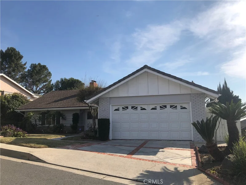12554 Carinthia, Whittier, CA 90601