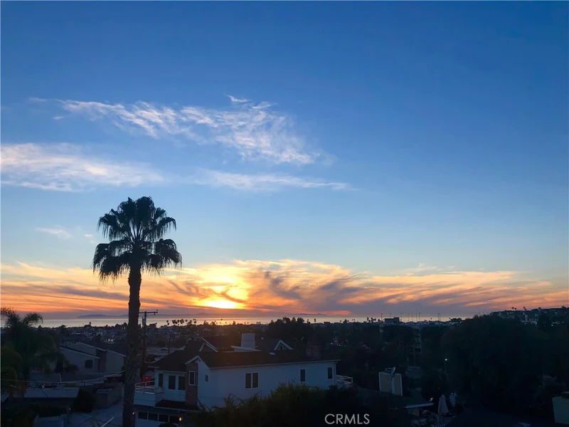 3011 Cliff, Newport Beach, CA 92663