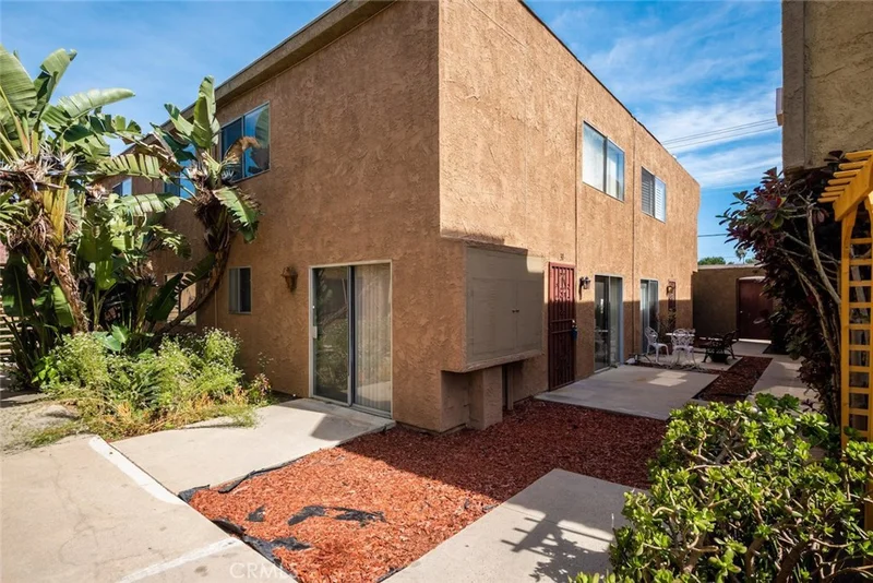 22730 Figueroa #30, Carson, CA 90745
