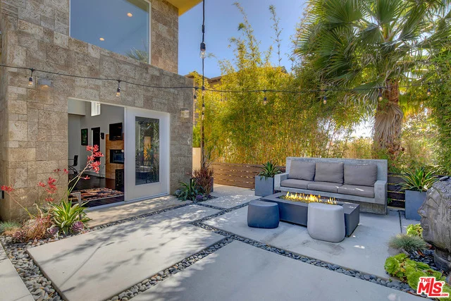 7916 83rd, Playa Del Rey, CA 90293
