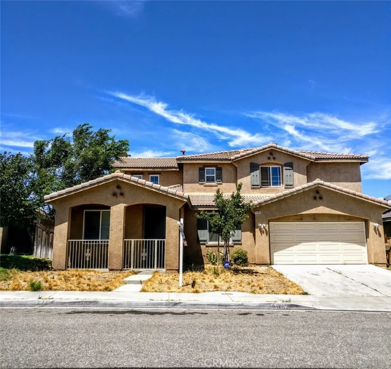 9104 Seal Beach, Hesperia, CA 92344
