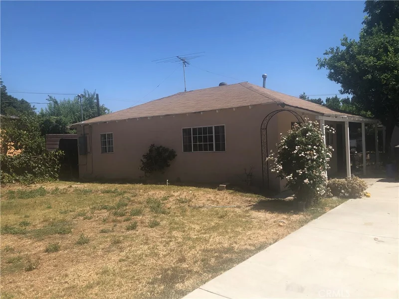 1134 10th, Pomona, CA 91766