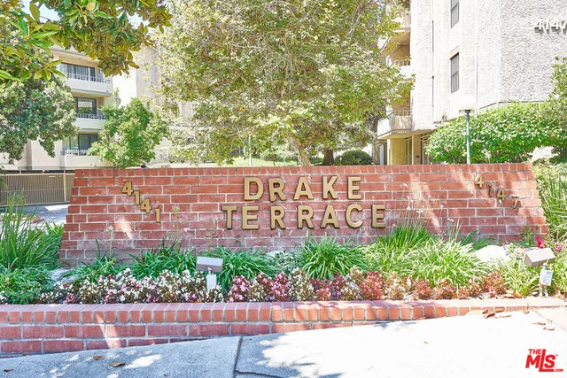 4141 Via Marisol #309, Los Angeles, CA 90042