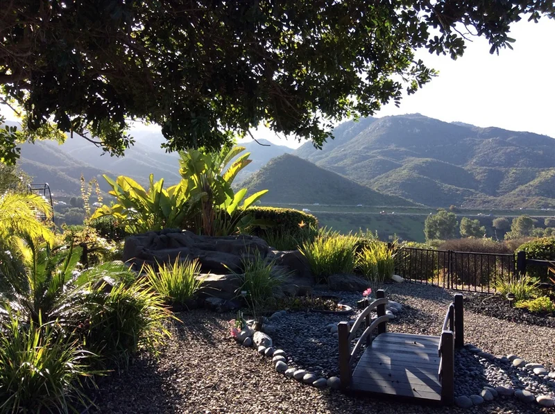 8975 Lawrence Welk Drive 336, Escondido, CA 92026