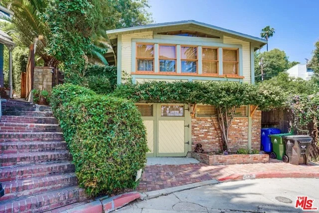 6232 Glen Airy, Los Angeles, CA 90068