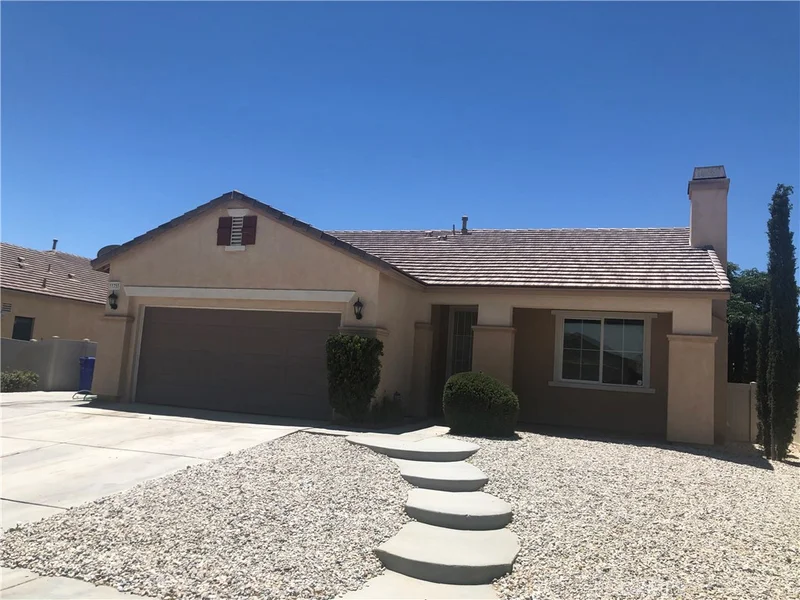 11755 Maywood, Adelanto, CA 92301