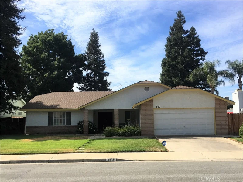 882 Valparaiso, Merced, CA 95348