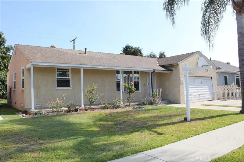 2715 220th, Carson, CA 90810