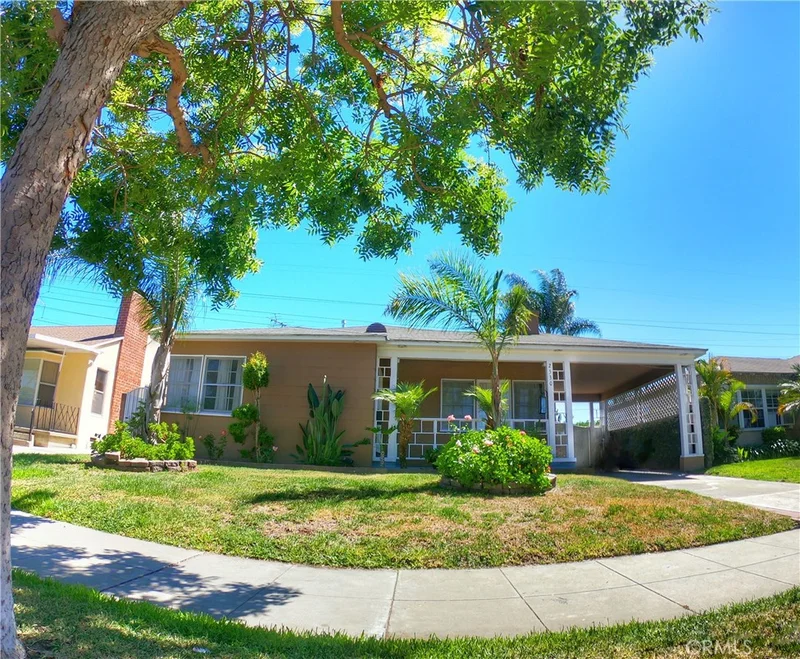 2530 Glenwood, South Gate, CA 90280