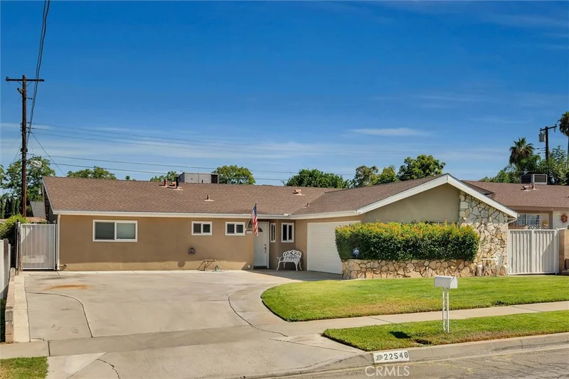 22548 De Soto, Grand Terrace, CA 92313