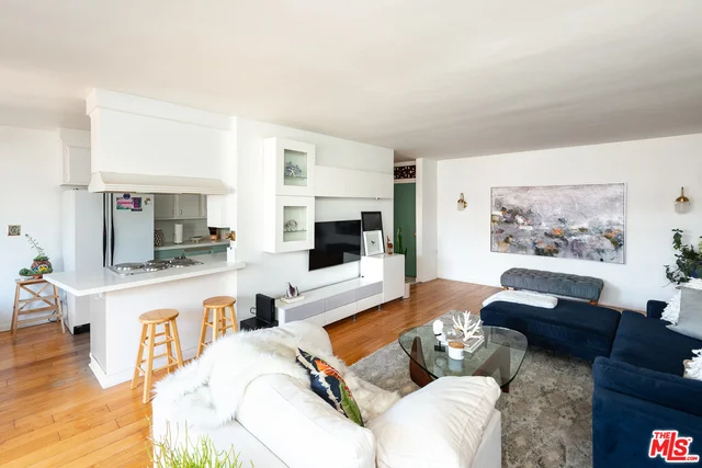 8710 Delgany #23, Playa Del Rey, CA 90293