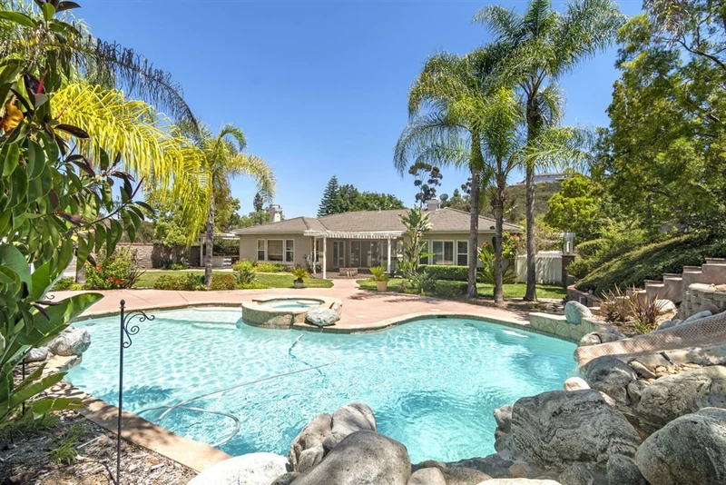 12292 Stonemill Dr, Poway, CA 92064