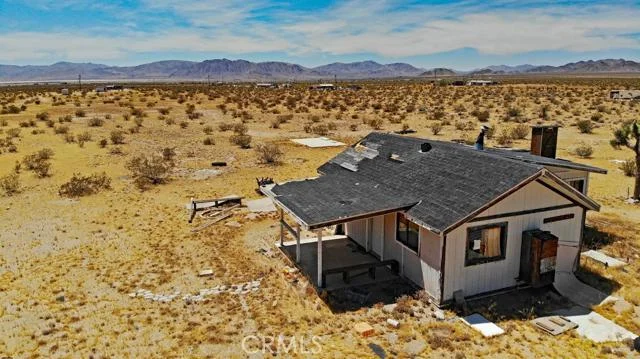 1 Dido, Lucerne Valley, CA 92356