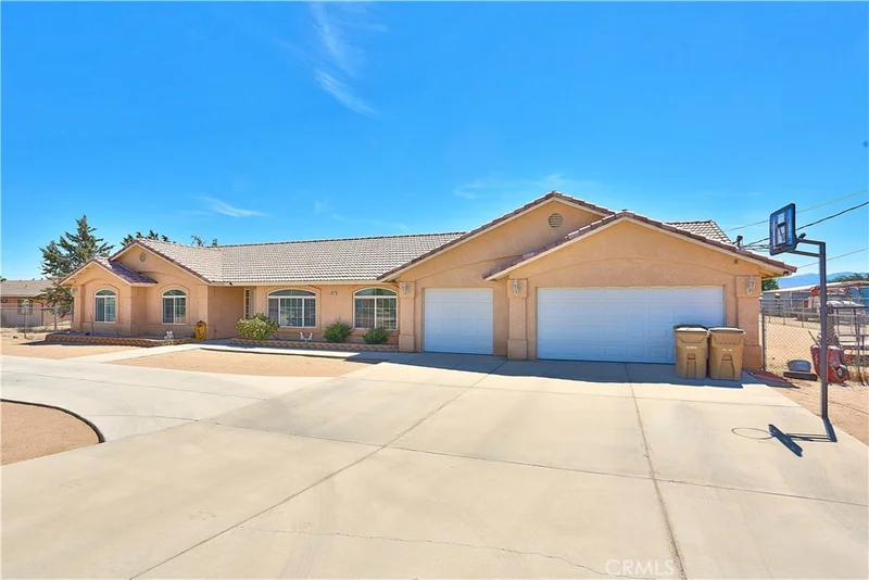 8697 Hickory Avenue, Hesperia, CA 92345