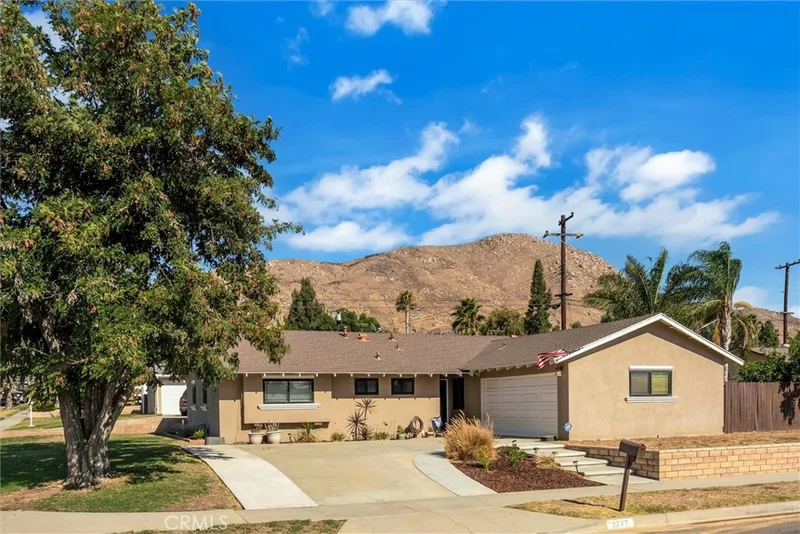 12277 Warbler, Grand Terrace, CA 92313