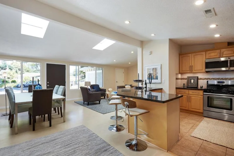 254 Twinlake, Sunnyvale, CA 94089