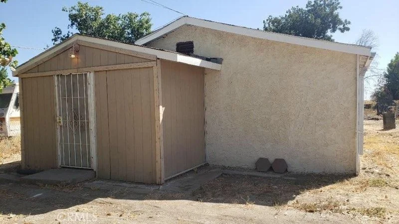 1128 Farmdale Avenue, Merced, CA 95341