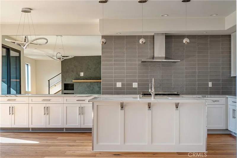 460 Marsh #103, San Luis Obispo, CA 93401